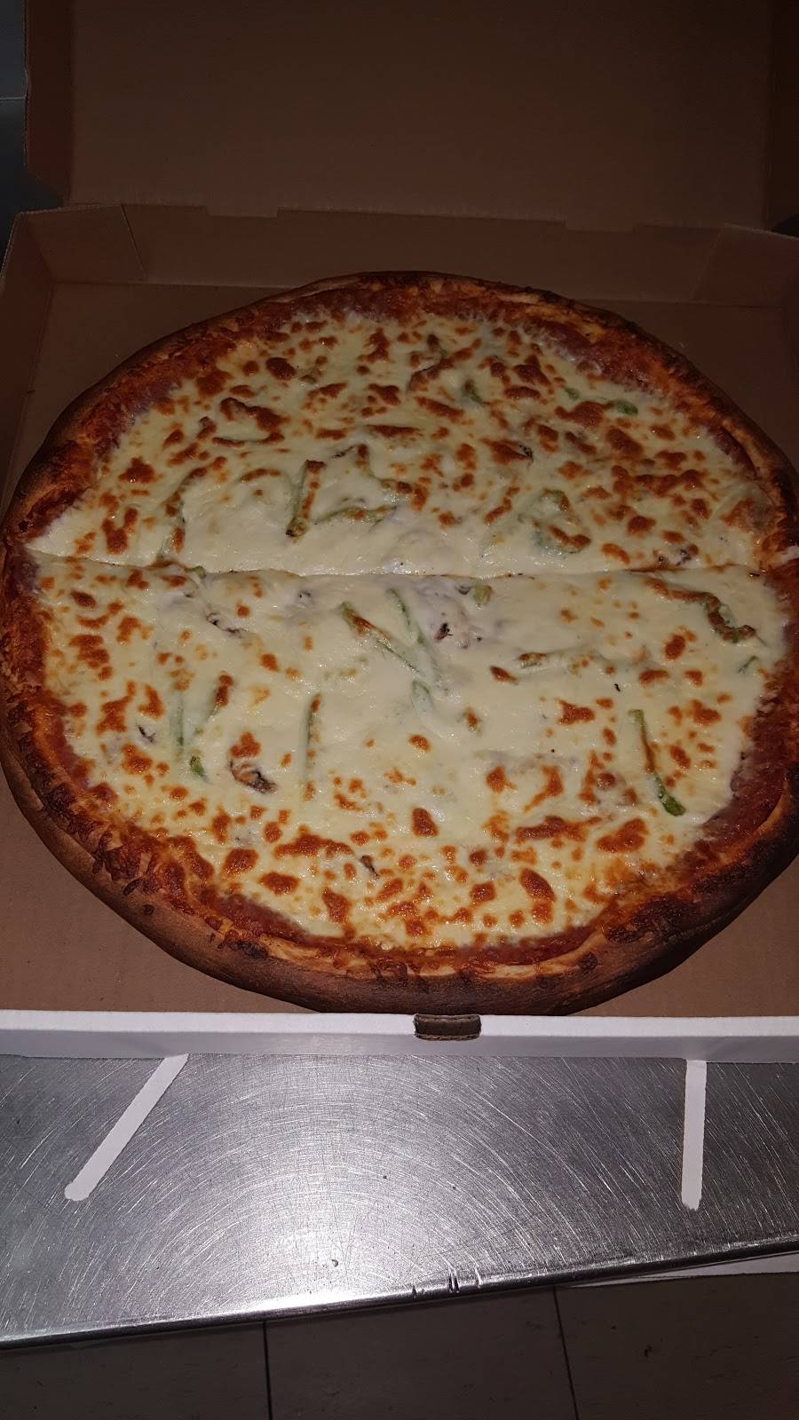 Hull Pizza | restaurant | 530 Boulevard Saint-Joseph, Gatineau, QC J8Y 4A3, Canada | 8197776666 OR +1 819-777-6666