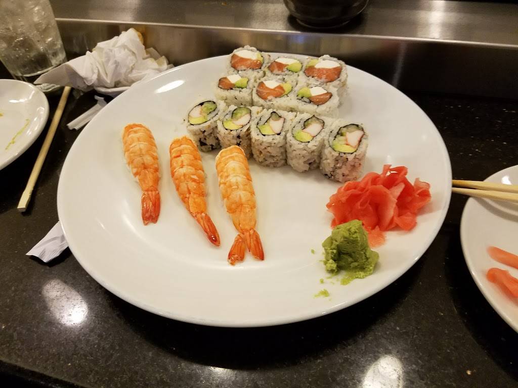 Toyo Sushi & Asian Cuisine | restaurant | 7720 N Wickham Rd #101, Melbourne, FL 32940, USA | 3212548838 OR +1 321-254-8838