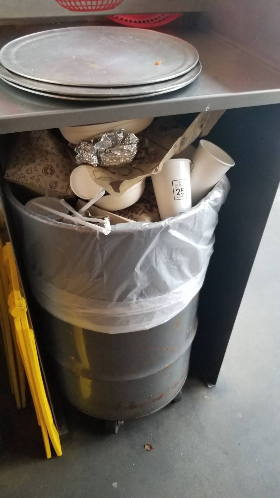 Chipotle Mexican Grill | restaurant | 12300 Jefferson Ave Suite 200, Newport News, VA 23602, USA | 7578828313 OR +1 757-882-8313