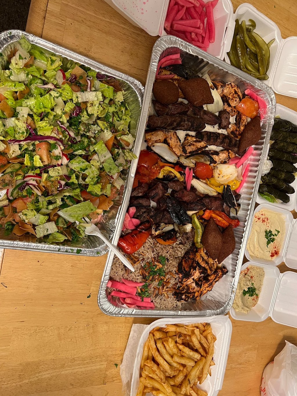 Shawarma Village | restaurant | 25675 Joy Rd, Dearborn Heights, MI 48127, USA | 3137685202 OR +1 313-768-5202