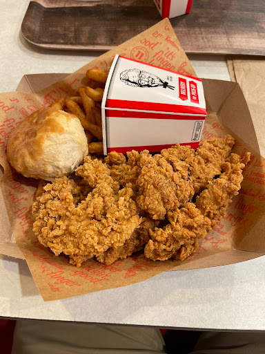 KFC | restaurant | 16134 NW US Hwy 441, Alachua, FL 32615, USA | 3523167412 OR +1 352-316-7412