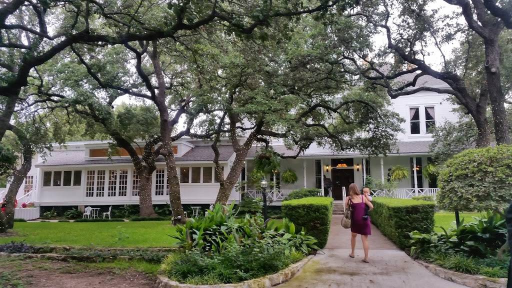 Green Pastures Events | restaurant | 811 W Live Oak St, Austin, TX 78704, USA | 5124441888 OR +1 512-444-1888