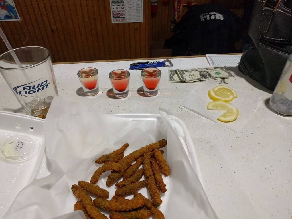 BS Bar & Grill | restaurant | 216 E Main St, Reedsburg, WI 53959, USA | 6087683505 OR +1 608-768-3505