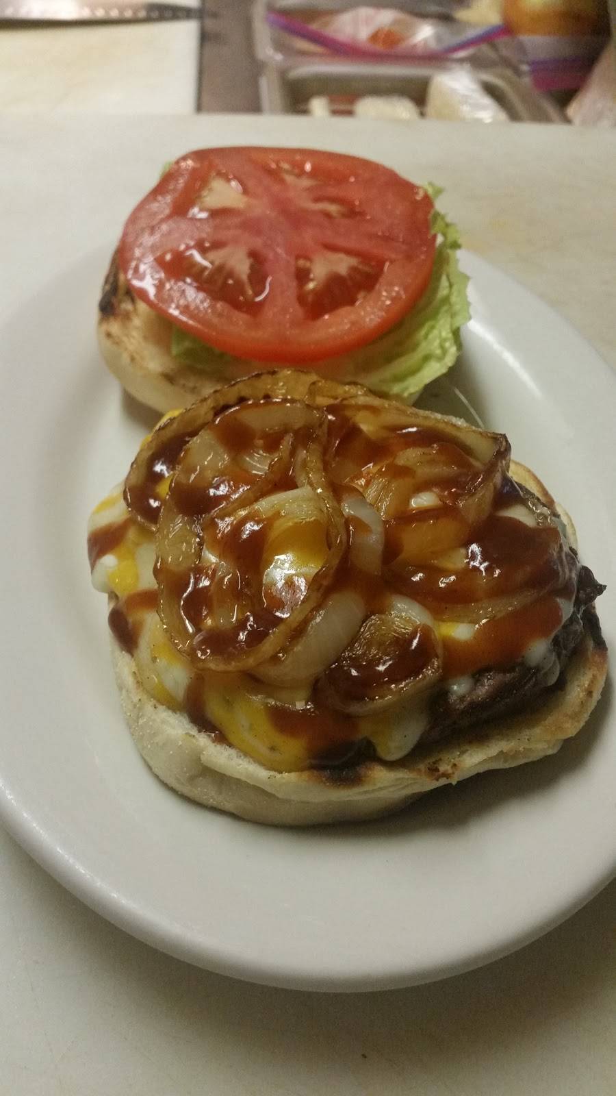 Dawson Street Pub | restaurant | 100 Dawson St, Philadelphia, PA 19127, USA | 2154825677 OR +1 215-482-5677