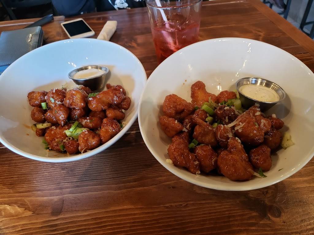 The Rock | restaurant | 4018 S Lone Pine Ave, Springfield, MO 65804, USA | 4179860632 OR +1 417-986-0632