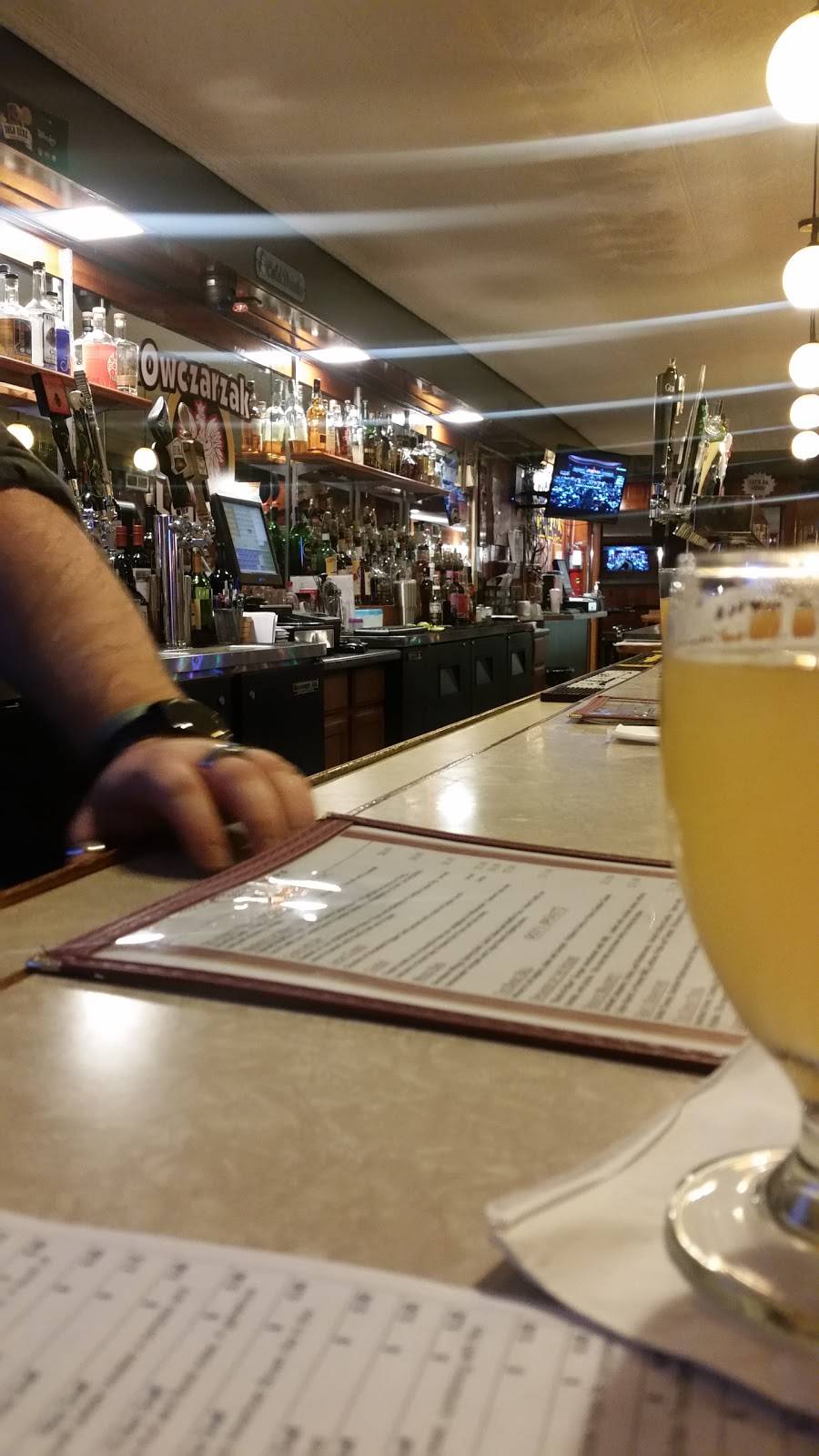 Governors Quarters | restaurant | 1304 S Wenona St, Bay City, MI 48706, USA | 9898936111 OR +1 989-893-6111