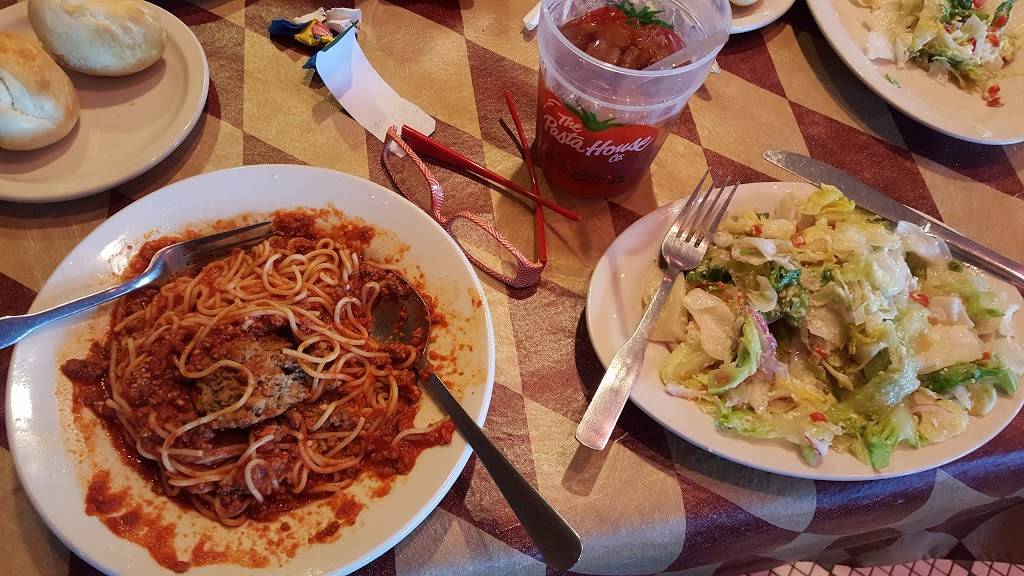 Pasta House Co | restaurant | 931 Valley Creek Dr, Farmington, MO 63640, USA | 5737600026 OR +1 573-760-0026