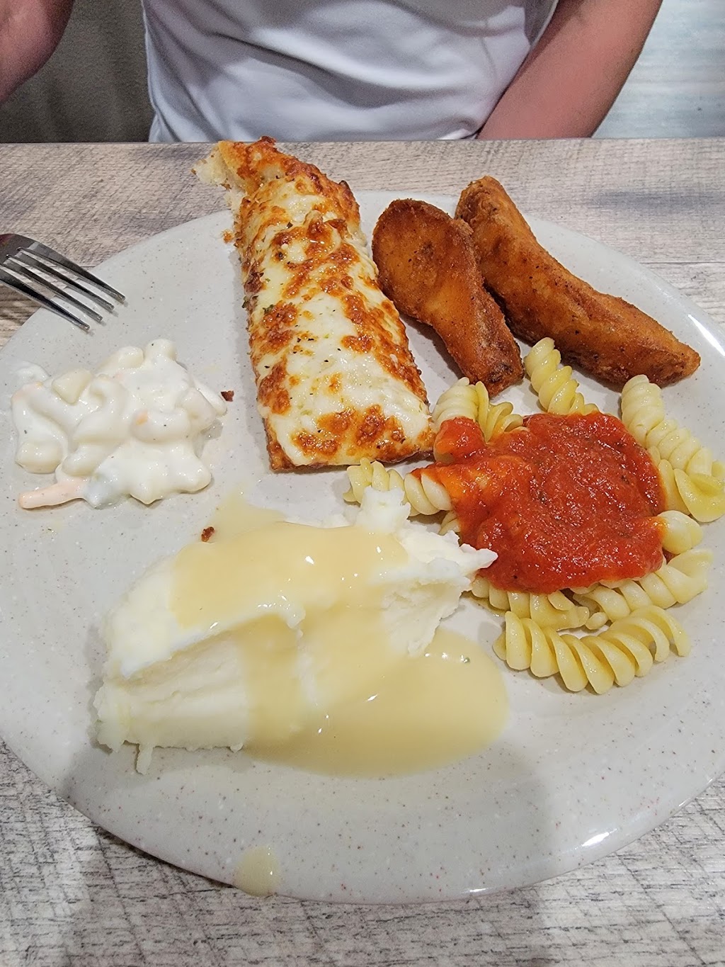 Pizza Ranch | restaurant | 111 Fillmore St S, Cambridge, MN 55008, USA | 7636451444 OR +1 763-645-1444