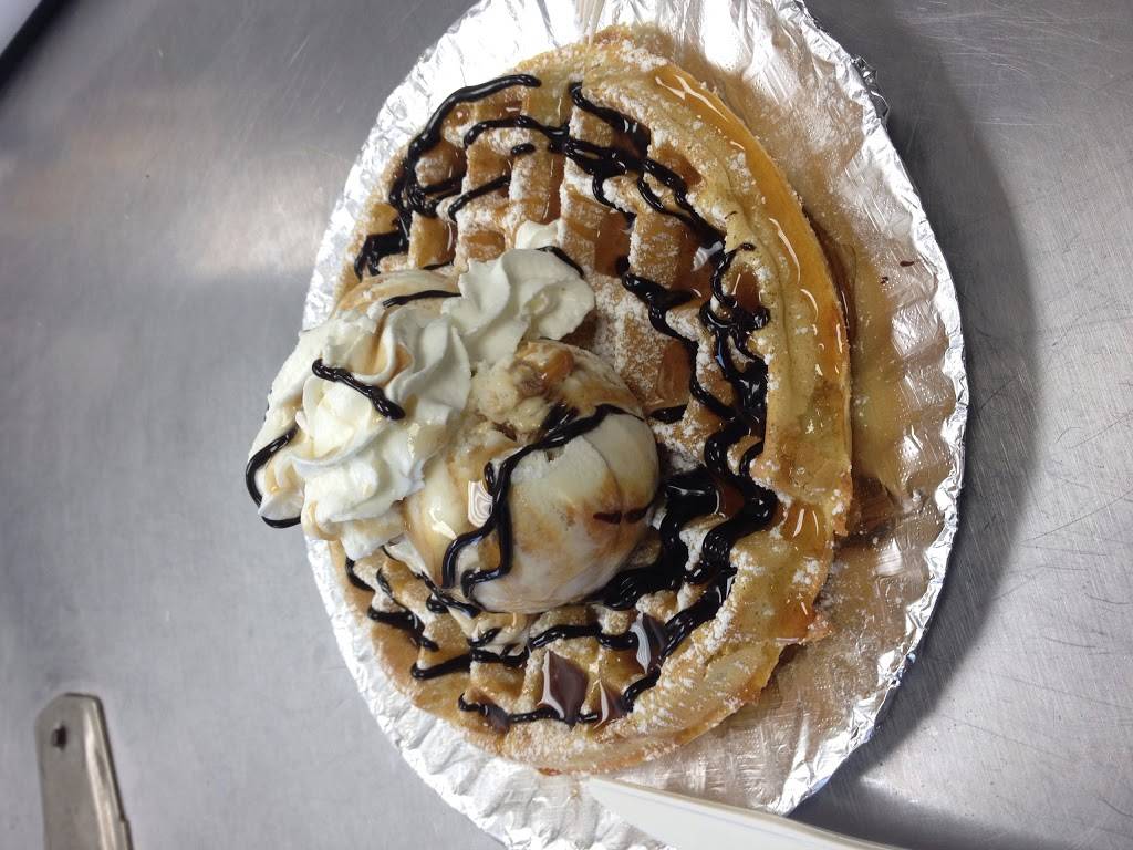 Legends Chicken & Grill | restaurant | 6401 Annapolis Rd, Hyattsville, MD 20784, USA | 2407705151 OR +1 240-770-5151