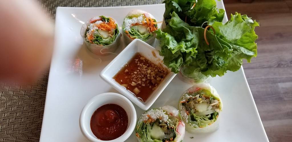 Bangkok Tokyo Restaurant | restaurant | 227 Waukegan Rd, Lake Bluff, IL 60044, USA | 8472957811 OR +1 847-295-7811