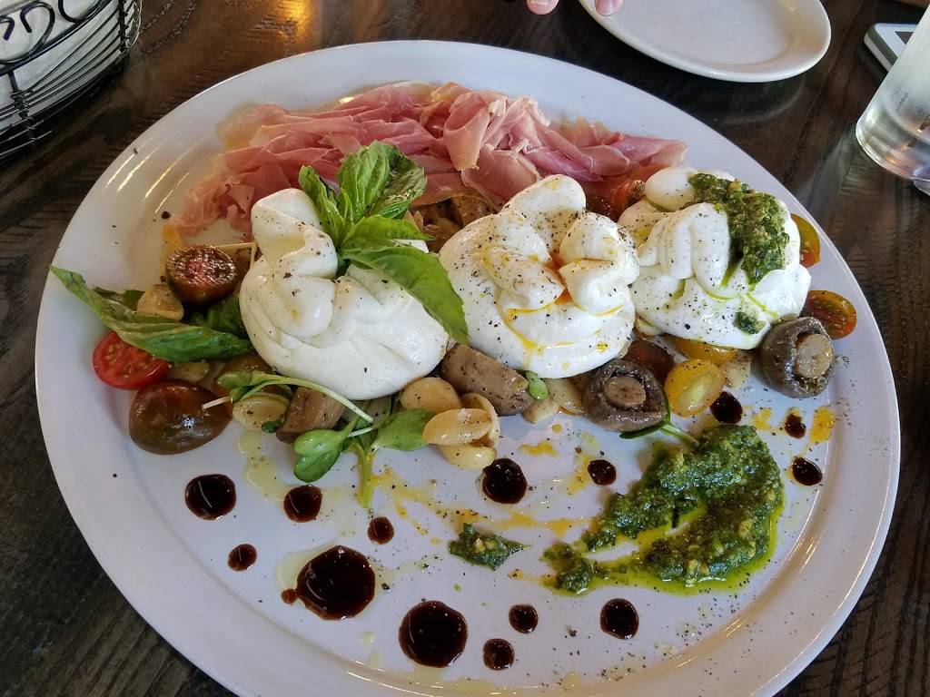 Dough Pizzeria Napoletana | restaurant | 518 S Alamo St, San Antonio, TX 78204, USA | 2102272900 OR +1 210-227-2900