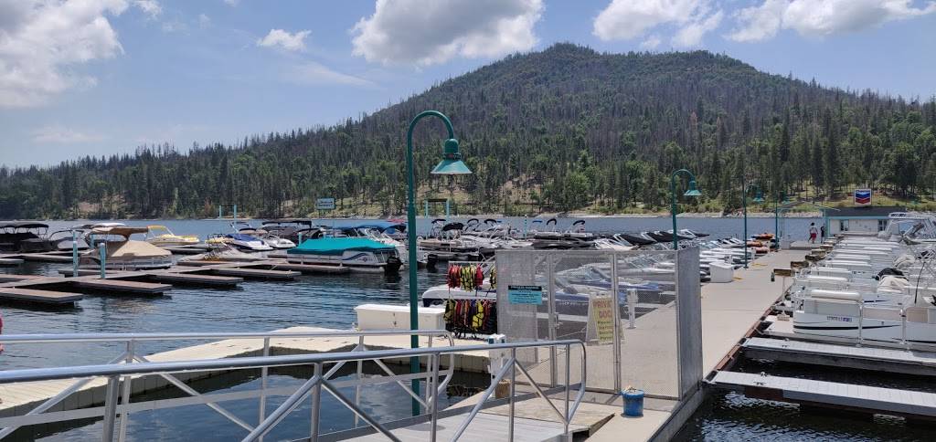 Marina Bar and Grill at Bass Lake Watersports Boat Rentals | restaurant | 37.320084,-119.556755, 54406 North Shore Road 432, Bass Lake, CA 93604, USA | 5596423200 OR +1 559-642-3200