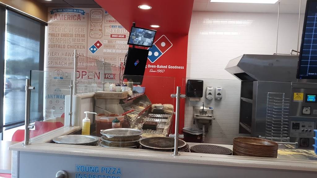 Dominos Pizza | meal delivery | 40188 US Highway 19 N, Tarpon Springs, FL 34689, USA | 7279451700 OR +1 727-945-1700