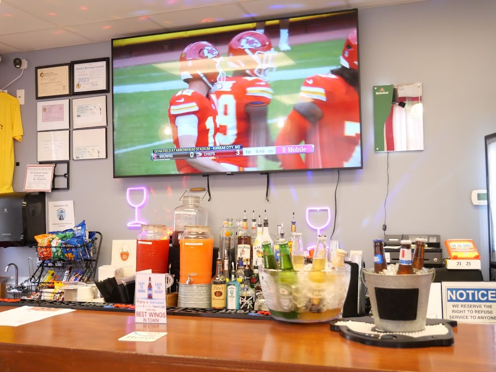 Soul Sistas Restaurant & Lounge | night club | 28510 Ocean Gateway, Salisbury, MD 21801, USA | 4105724134 OR +1 410-572-4134