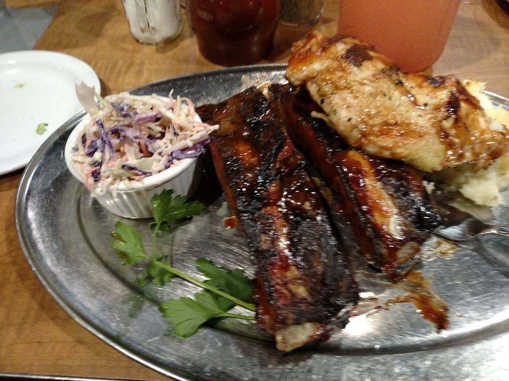 Rattlers Bar B Que | restaurant | 26495 Golden Valley Rd, Santa Clarita, CA 91351, USA | 6612514195 OR +1 661-251-4195