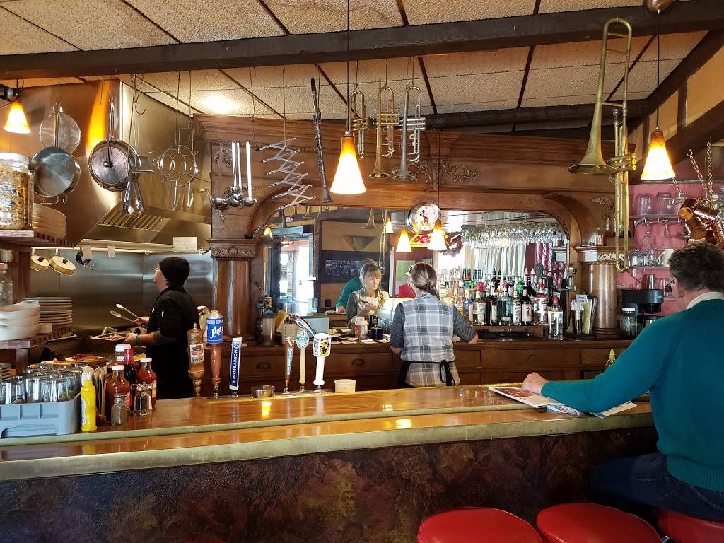 Roxbury Bar & Grill | restaurant | 8901 County Hwy Y, Sauk City, WI 53583, USA | 6086438434 OR +1 608-643-8434