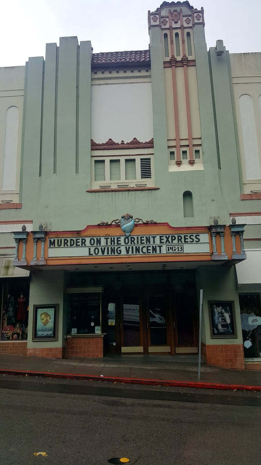 CineArts Sequoia | meal takeaway | 25 Throckmorton Ave, Mill Valley, CA 94941, USA | 4153881190 OR +1 415-388-1190