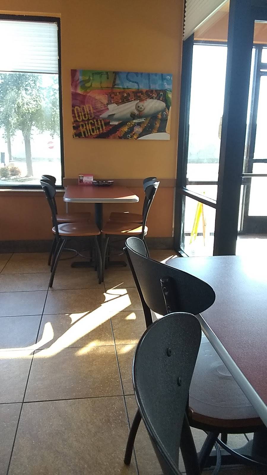 Jack in the Box | restaurant | 7900 S Interstate 35 E, Corinth, TX 76210, USA | 9403210727 OR +1 940-321-0727