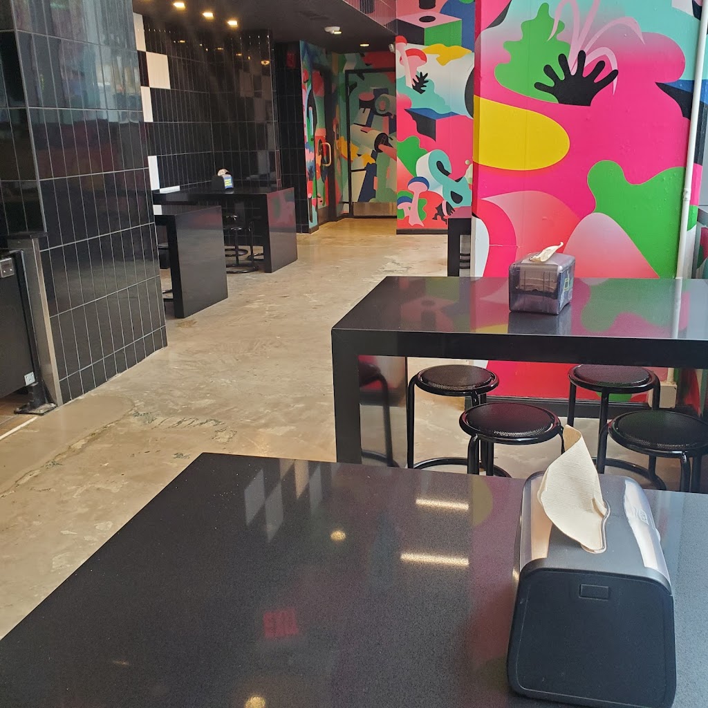 &pizza - Rosslyn | restaurant | 1800 N Lynn St, Arlington, VA 22209, USA | 2023355991 OR +1 202-335-5991