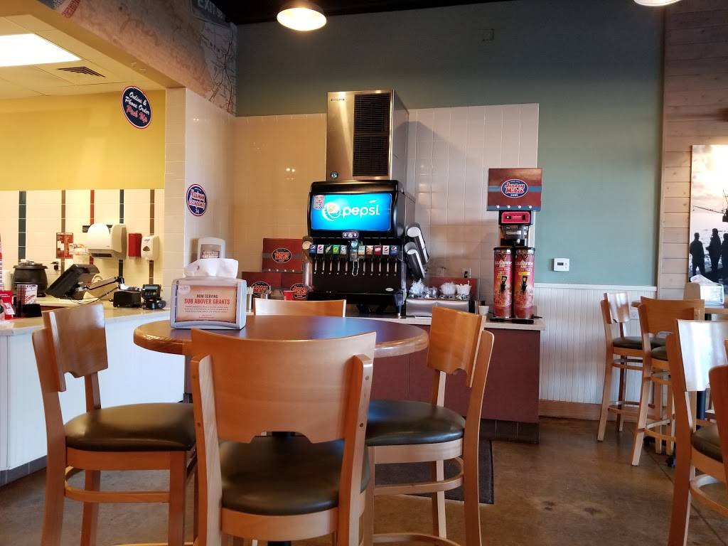 Jersey Mikes Subs | meal takeaway | 5855 Constitution Ave, Colorado Springs, CO 80915, USA | 7194343660 OR +1 719-434-3660