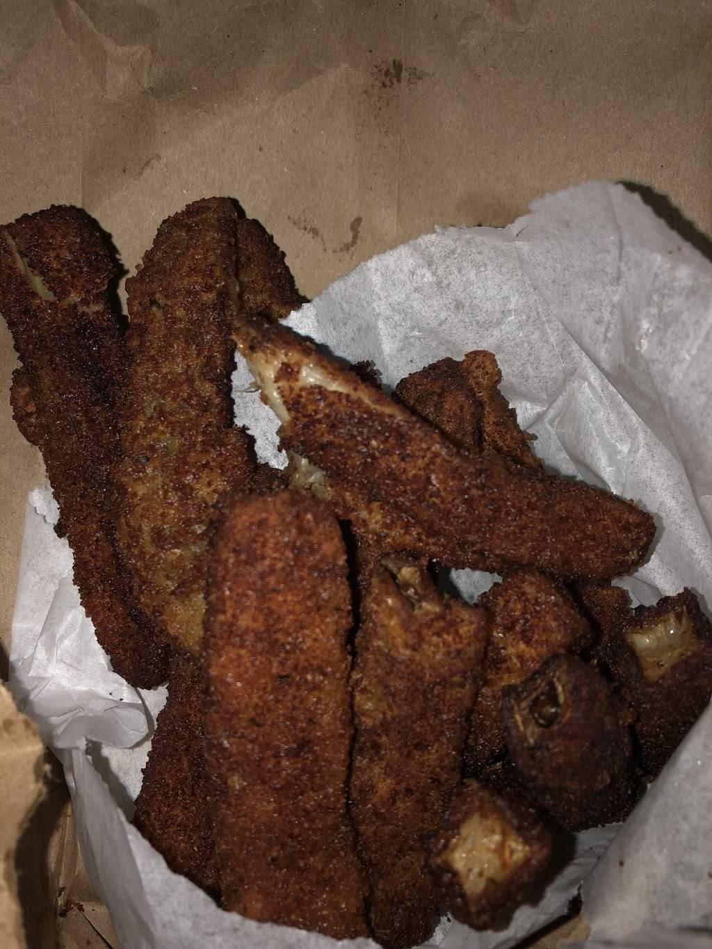 Frosty king columbus st | restaurant | 2111 Columbus St, Bakersfield, CA 93305, USA | 6618731234 OR +1 661-873-1234