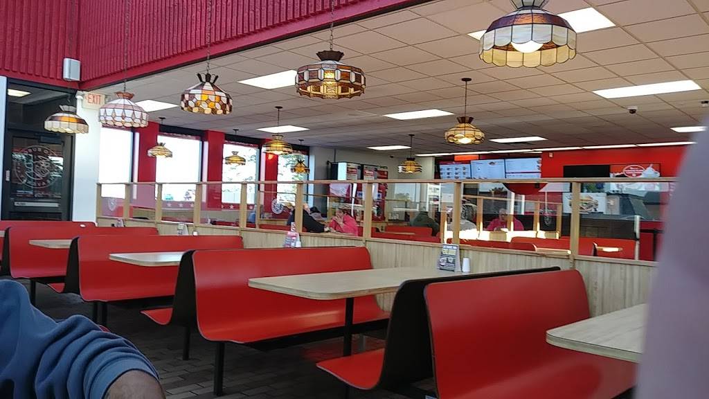 Halo Burger (Birch Run) | restaurant | 9130 Birch Run Rd, Birch Run, MI 48415, USA | 9896245441 OR +1 989-624-5441