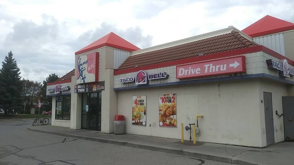 Taco Bell | meal takeaway | 16599 Yonge St, Newmarket, ON L3X 2G8, Canada | 9058980673 OR +1 905-898-0673
