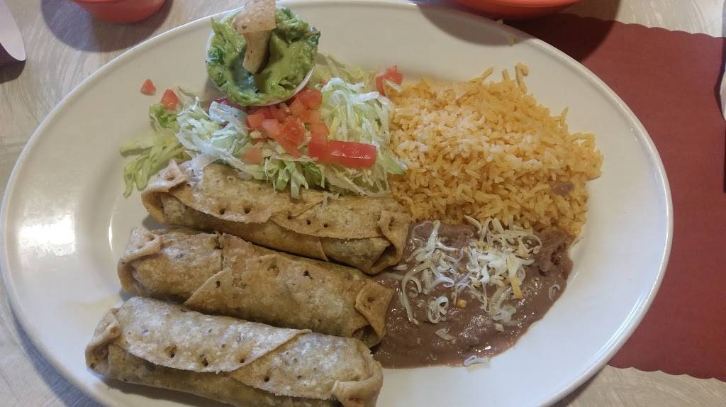 El Mariachi II | restaurant | 18331 Torrence Ave, Lansing, IL 60438, USA | 7088891937 OR +1 708-889-1937