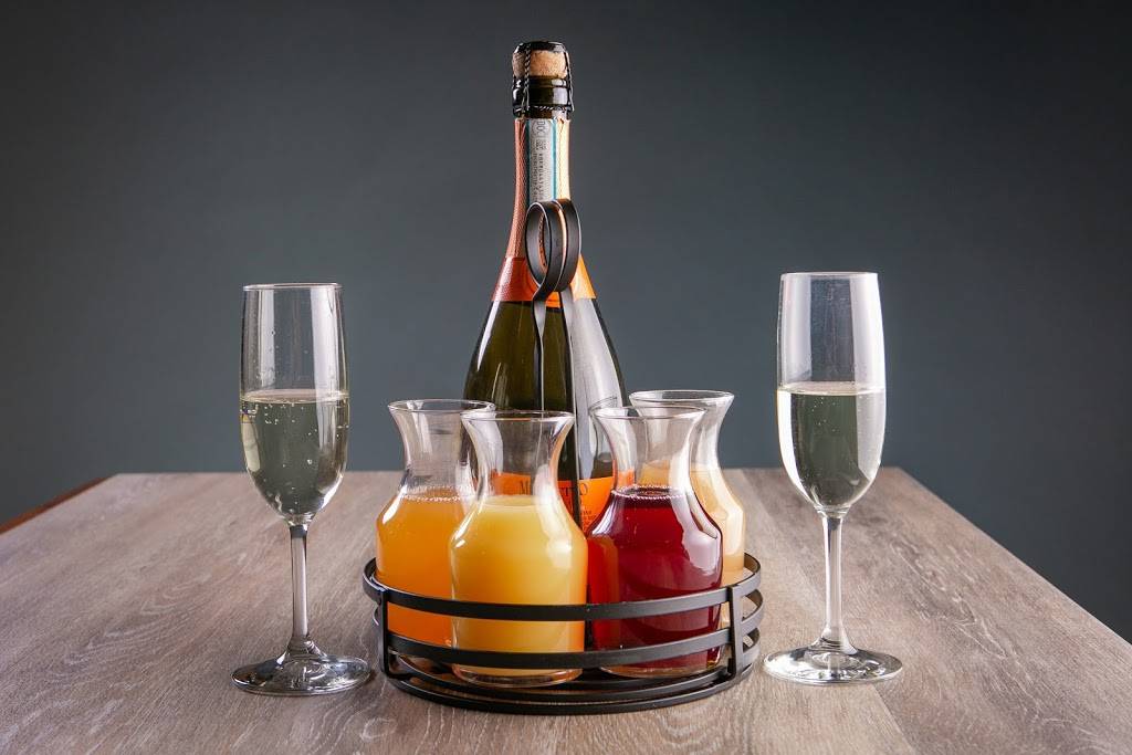 Ancho & Agave | restaurant | 3006 E Empire St, Bloomington, IL 61704, USA | 3095903200 OR +1 309-590-3200