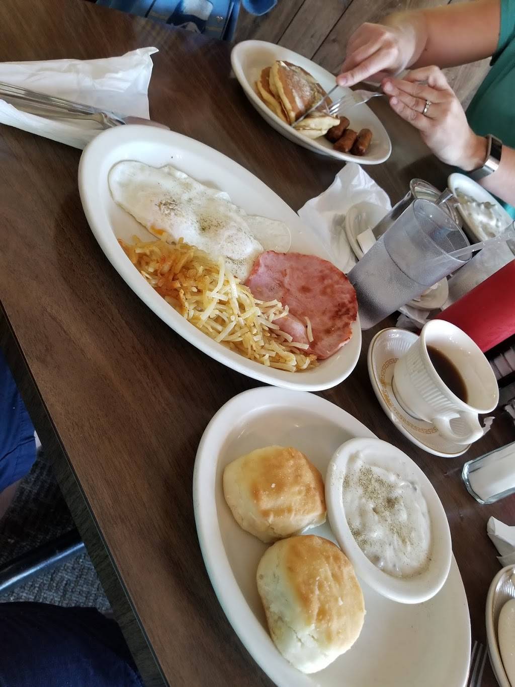 Lexington Restaurant | restaurant | 810 S Main St, Lexington, VA 24450, USA | 5404635844 OR +1 540-463-5844