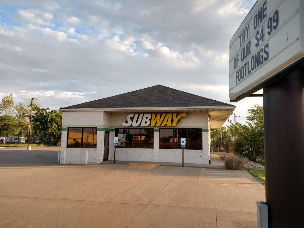 Subway | restaurant | 4716 Broadway St, Mt Vernon, IL 62864, USA | 6182460000 OR +1 618-246-0000