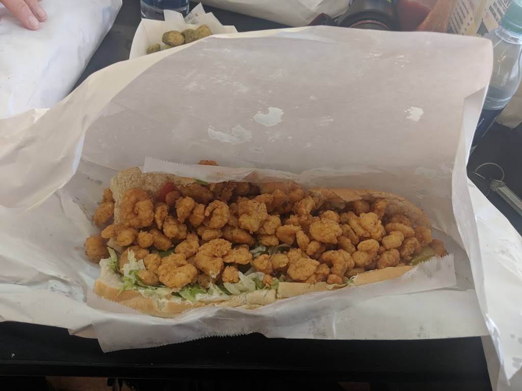 New Orleans Style Po Boys | restaurant | 3874 LA-1, Raceland, LA 70394, USA | 9855376444 OR +1 985-537-6444