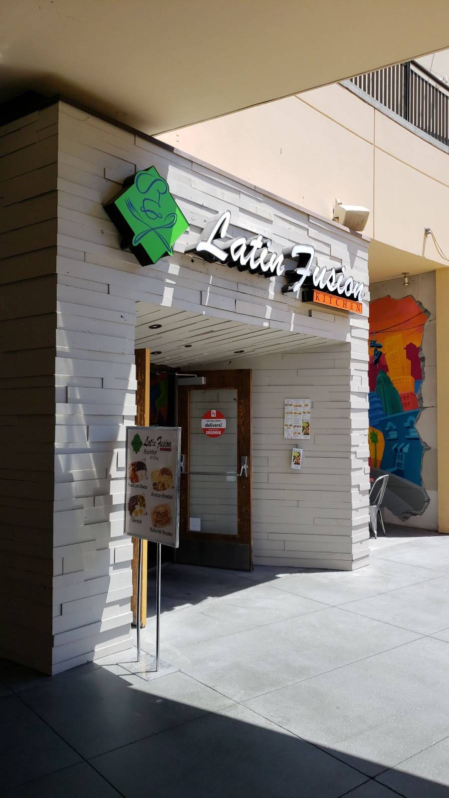 Latin Fusion Kitchen | restaurant | 6801 Hollywood Blvd #419, Hollywood, CA 90028, USA | 3234985380 OR +1 323-498-5380