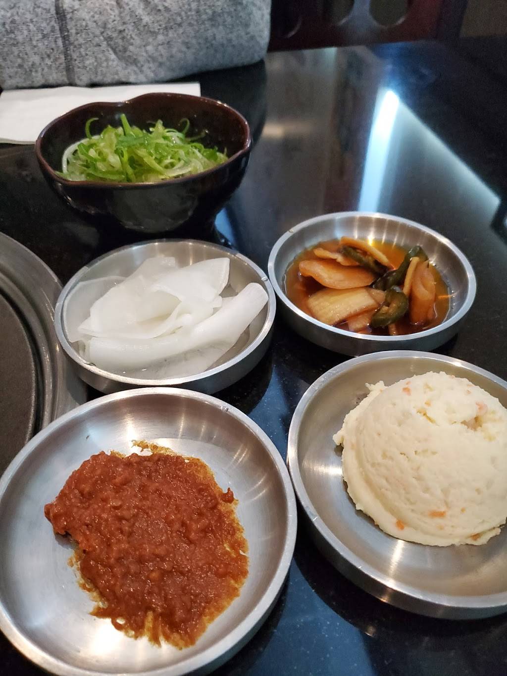 gogiville - VA | restaurant | 14101 St Germain Dr, Centreville, VA 20121, USA | 7035437344 OR +1 703-543-7344