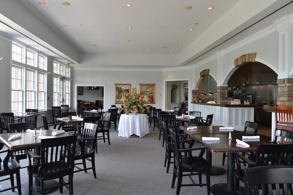 The Shore Club At Tega Cay | restaurant | 8605 15083, 8605, Molokai Dr, Tega Cay, SC 29708, USA | 80354835002 OR +1 803-548-3500 ext. 2