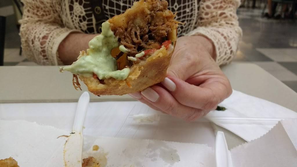 J&F Latin Cuisine | restaurant | Melbourne square, Melbourne, FL 32904, USA | 3212200718 OR +1 321-220-0718