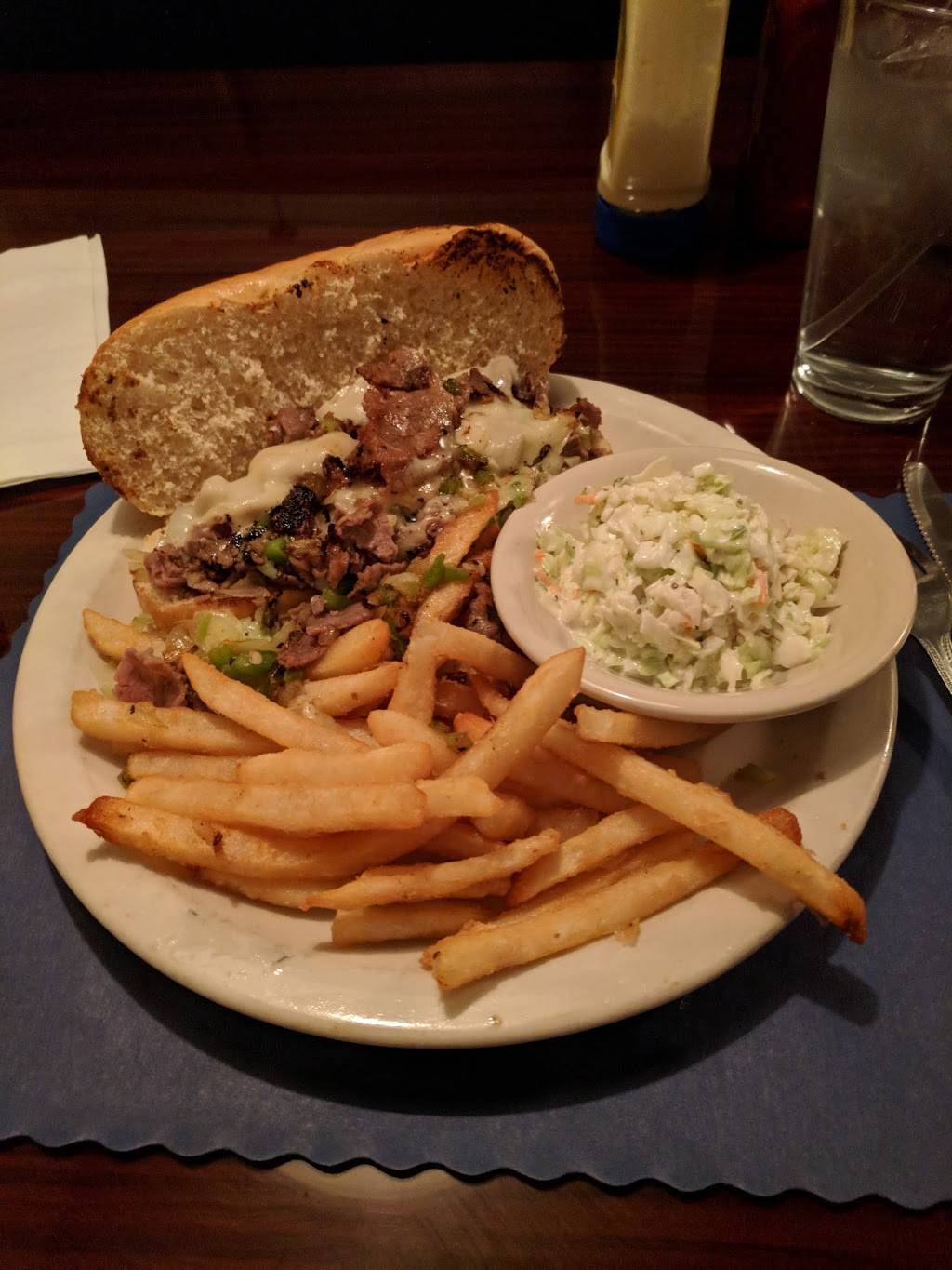 The Beef and Barrel Restaurant & Lounge | night club | 1112 West Ave, Crossville, TN 38555, USA | 9314569211 OR +1 931-456-9211