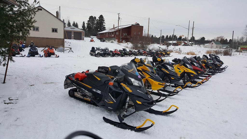 Hoppys Bar | restaurant | 4780 M-28, Kenton, MI 49967, USA | 9068523540 OR +1 906-852-3540