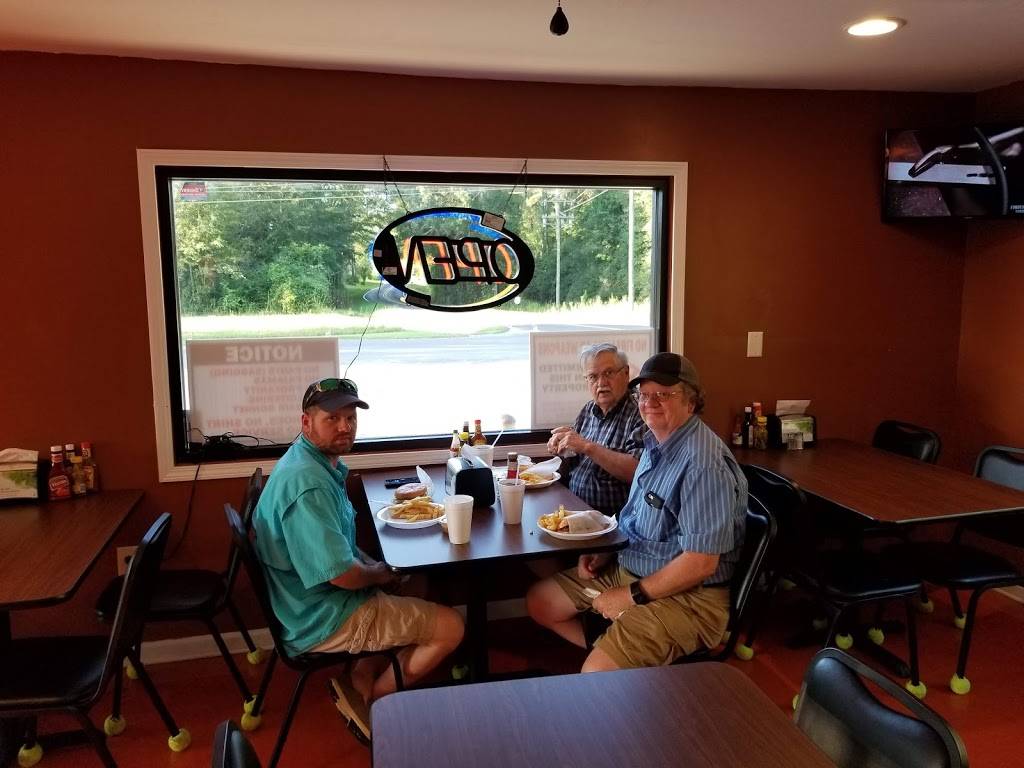 Chapmans Crossroad Kitchen LLC | restaurant | 200 Old Palestine Church Rd, Taylorsville, MS 39168, USA | 6017293663 OR +1 601-729-3663