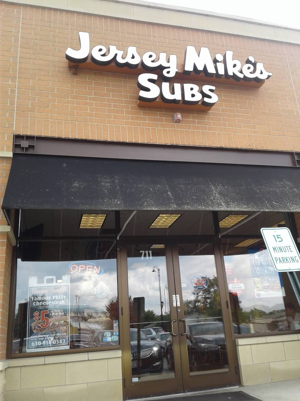 Jersey Mikes Subs | meal takeaway | 711 Roosevelt Rd, Glen Ellyn, IL 60137, USA | 6307939610 OR +1 630-793-9610