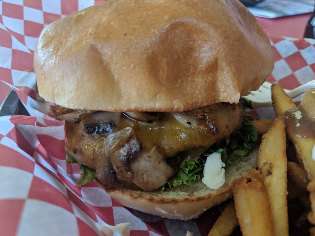 Pizza Express | restaurant | 8056 Yonge St unit 2, Innisfil, ON L9S 1L6, Canada | 7052948844 OR +1 705-294-8844