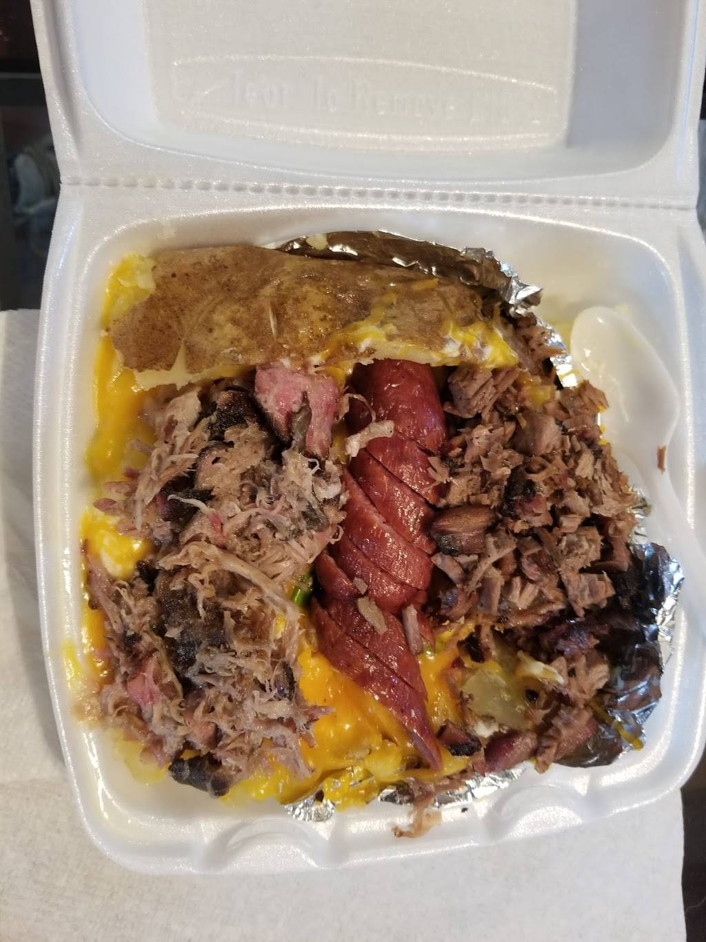 Rogers BBQ Barn | restaurant | 15879 Sour Lake Rd, Beaumont, TX 77713, USA | 4095539929 OR +1 409-553-9929