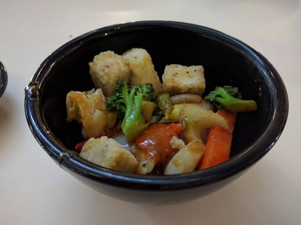 Pippin Commons | restaurant | 531 E Peltason Dr, Irvine, CA 92617, USA | 9498244182 OR +1 949-824-4182