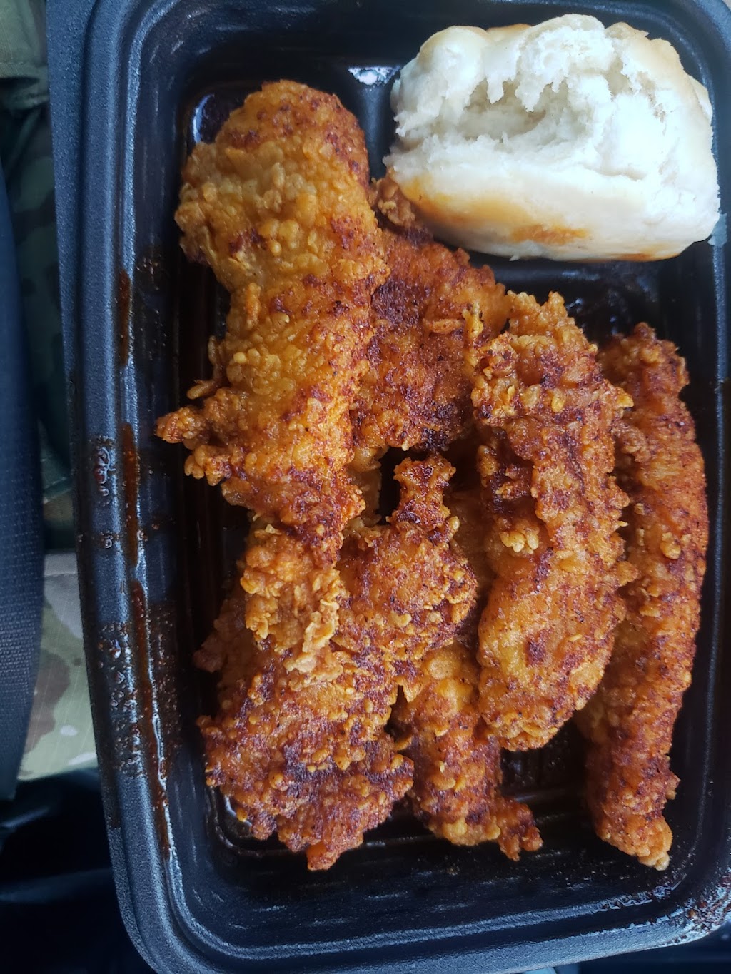 KFC | restaurant | 2405 E Colorado Blvd, Spearfish, SD 57783, USA | 6056424044 OR +1 605-642-4044