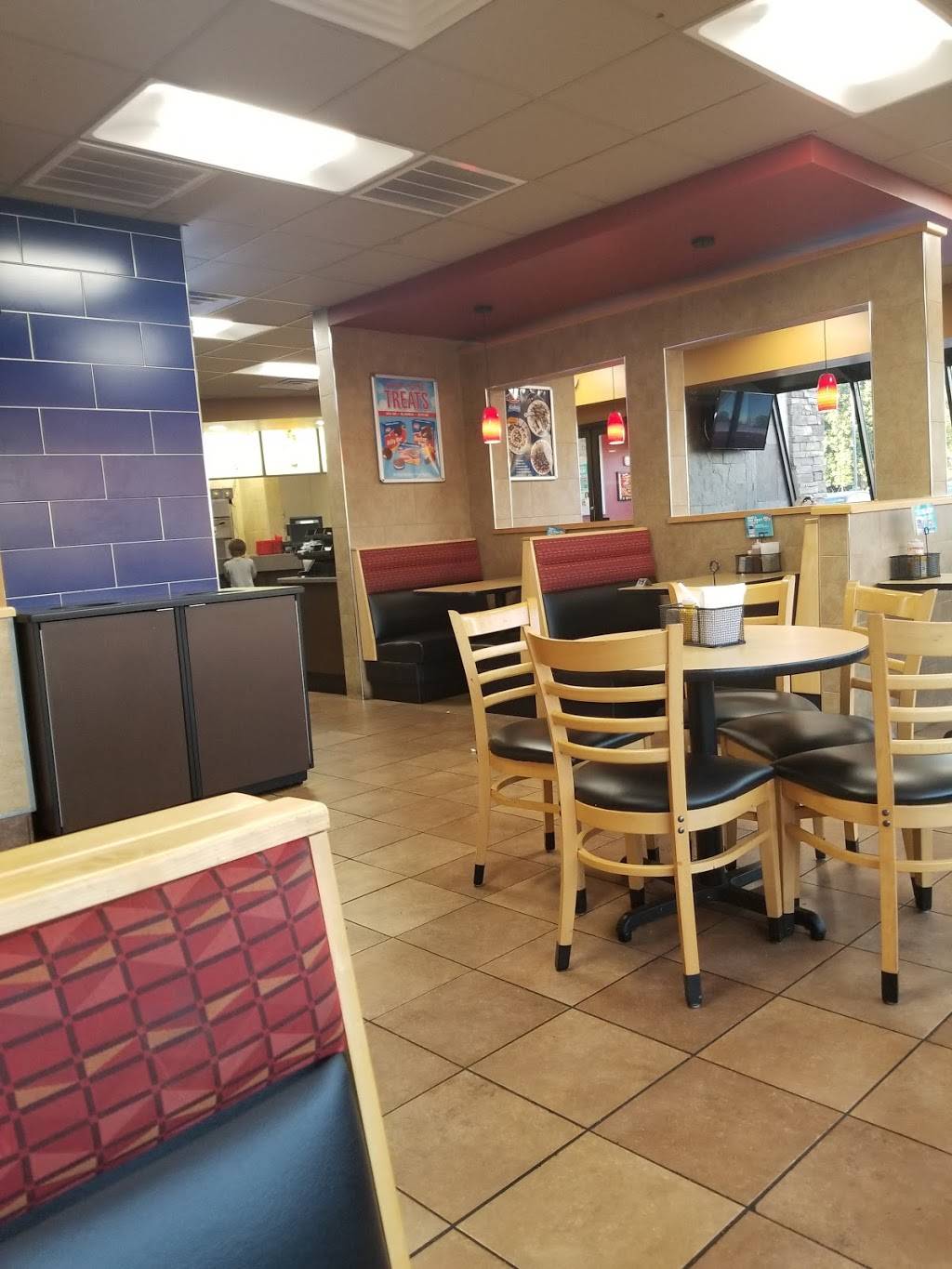 Dairy Queen Grill & Chill | restaurant | 9859 GA-92, Woodstock, GA 30188, USA | 7709260233 OR +1 770-926-0233