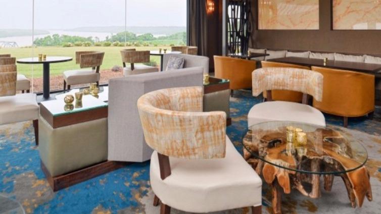 The Pilot House | restaurant | 130 John R Junkin Dr, Natchez, MS 39120, USA | 6016538888 OR +1 601-653-8888