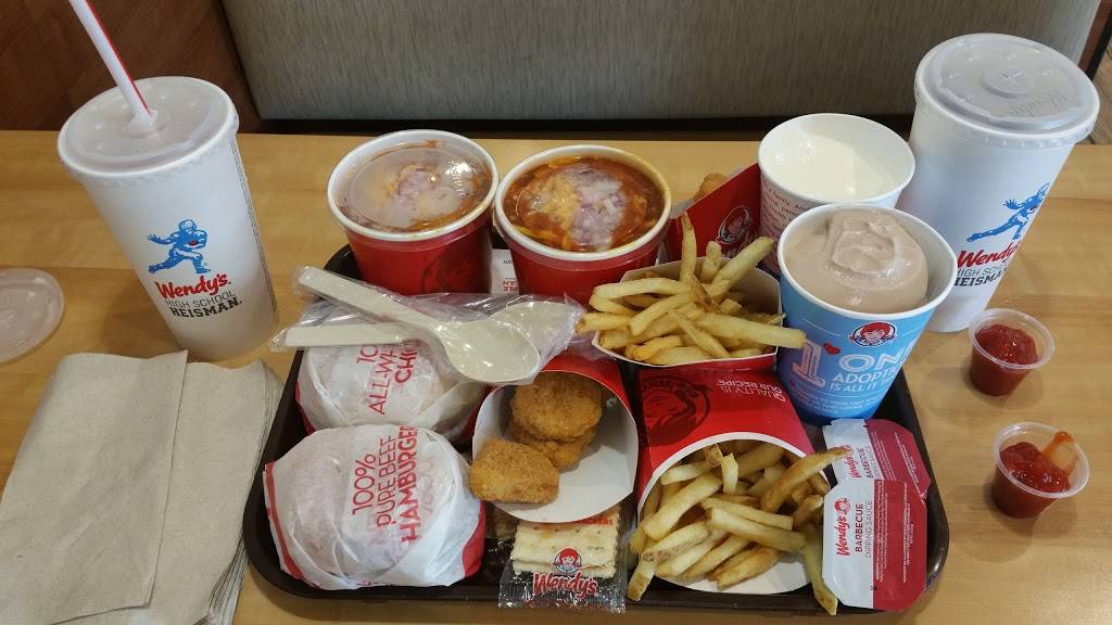 Wendys | restaurant | 505 N Cunningham Ave, Urbana, IL 61802, USA | 2173442899 OR +1 217-344-2899