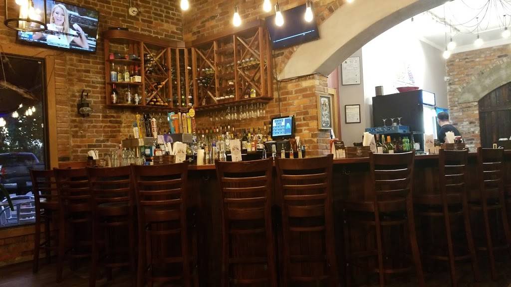 Rooster & The Crow | restaurant | 225 S Water St Suite H, Wilmington, NC 28401, USA | 9103994780 OR +1 910-399-4780