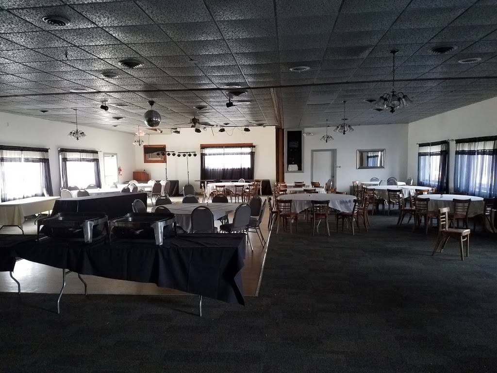 Bounti-Fare | Restaurant & Catering | night club | 200 Howland Ave, Adams, MA 01220, USA | 4137430193 OR +1 413-743-0193