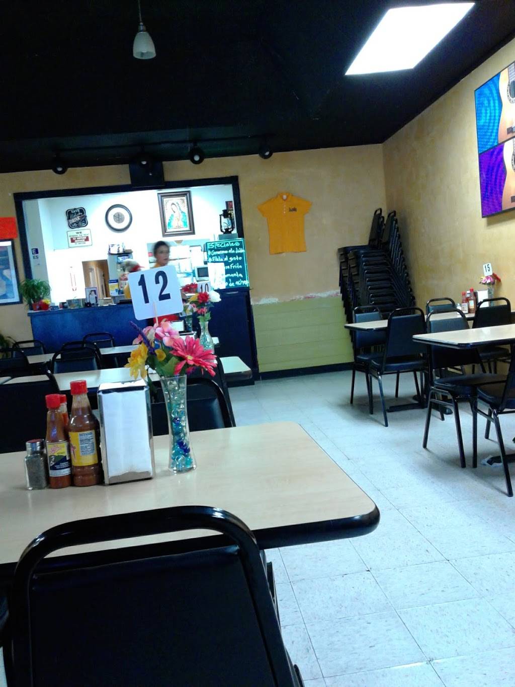 Mi Sazón Sinaloense | restaurant | 24691 Alessandro Blvd, Moreno Valley, CA 92553, USA | 9514863659 OR +1 951-486-3659
